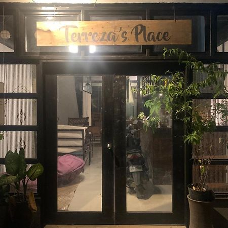 다우이스 Terreza'S Place B&B 외부 사진